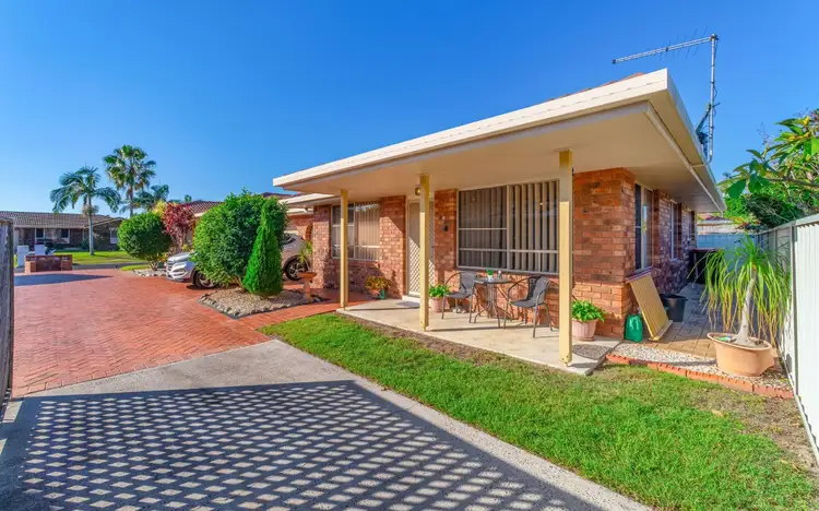 2/14 Heron Court, Yamba NSW 2464