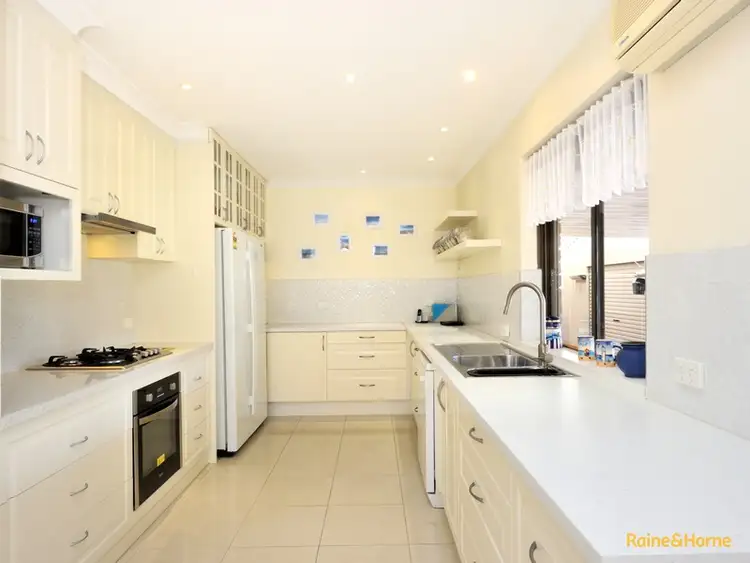 Second view of Homely house listing, 5 Salvador Close, Safety Bay WA 6169