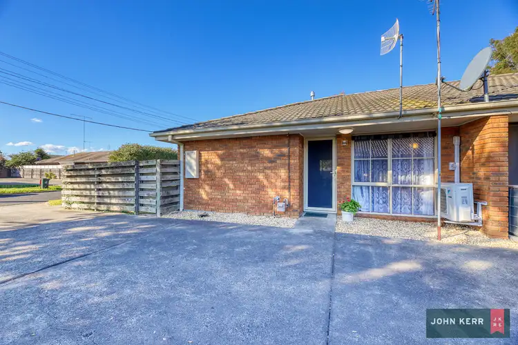 1/8 Hyland Street, Moe VIC 3825