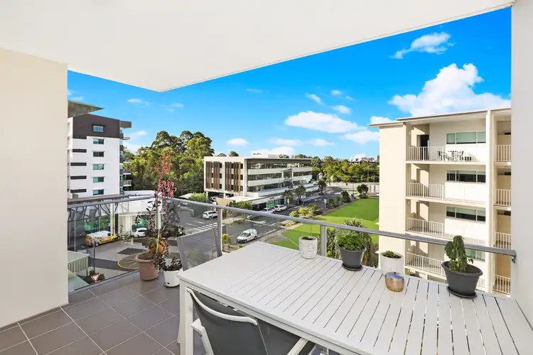 5504/5 Emporio Place - Emporio Apartments