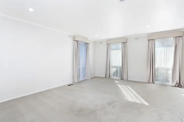 Seventh view of Homely house listing, 28 Ravenhill Crescent, Endeavour Hills VIC 3802