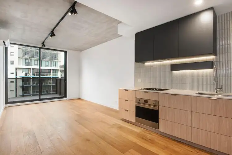 387 Docklands Drive
