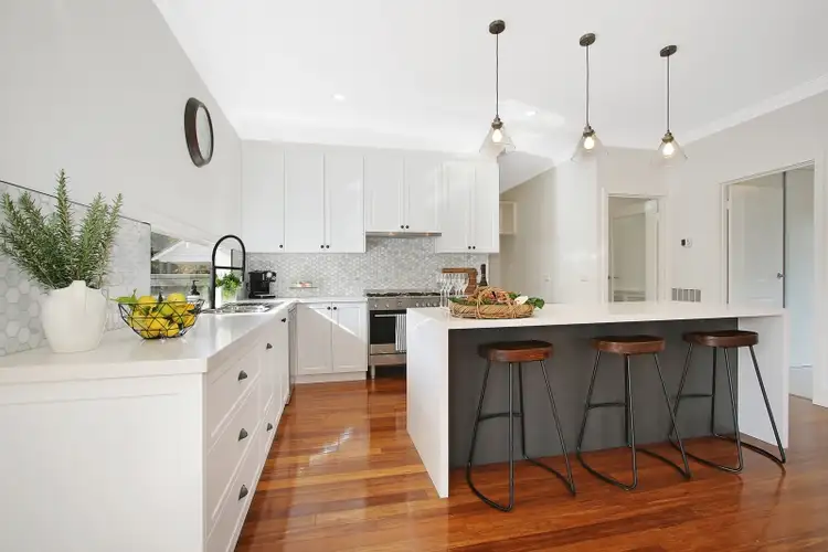Fifth view of Homely house listing, 6 Riverview Rd, Benalla VIC 3672