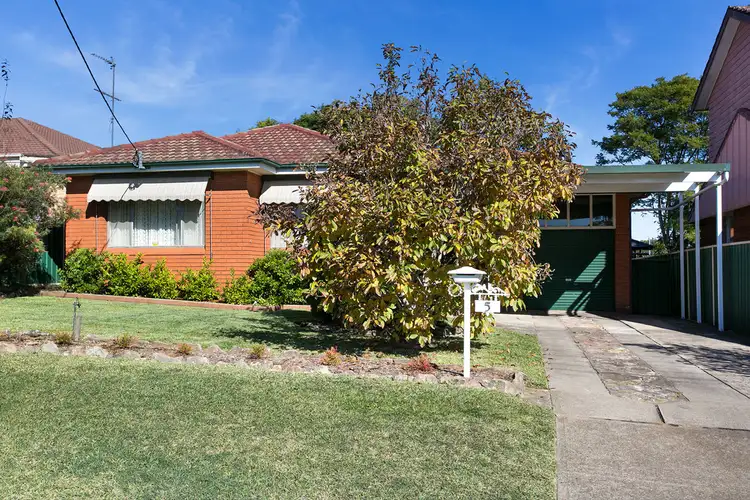 5 Barcoo Avenue, Leumeah NSW 2560