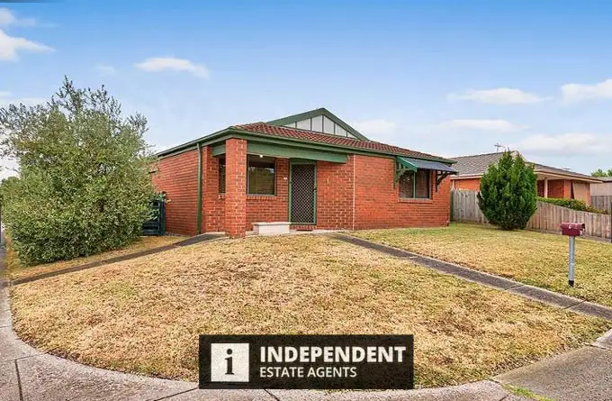 1 Monash way, Cranbourne North VIC 3977