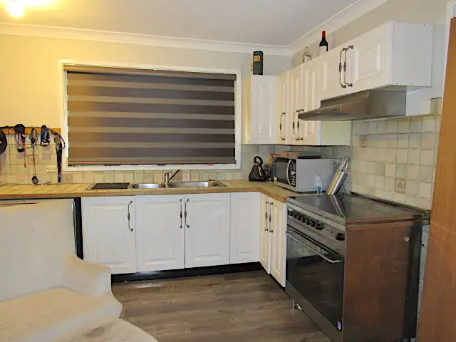 Fifth view of Homely house listing, 8 Lynesta Avenue, Fairfield West NSW 2165