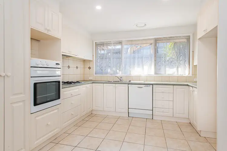 Second view of Homely villa listing, 3/16-18 York Street, Bonbeach VIC 3196