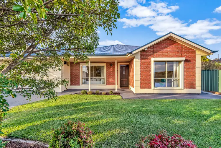 14 Skipper Close, Hallett Cove SA 5158