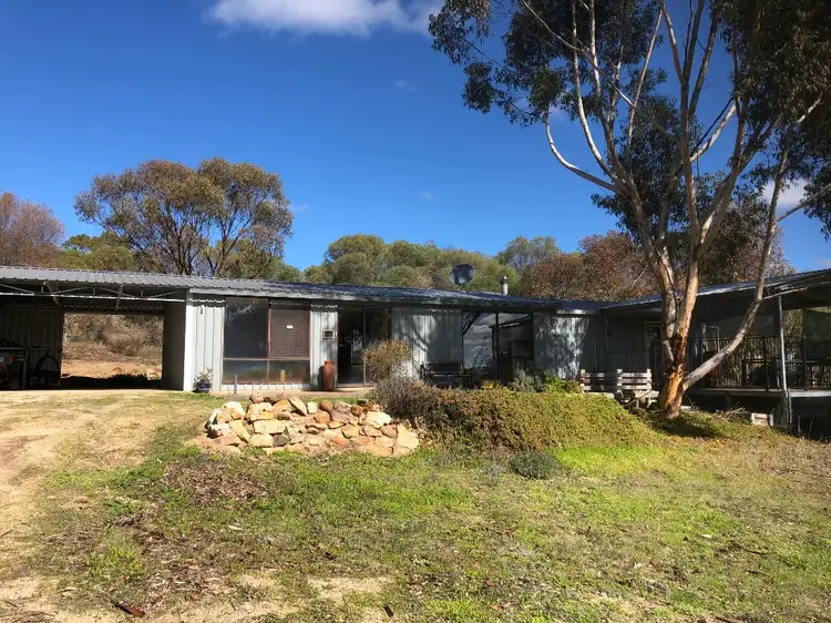 229 Leeder Road, Mokine WA 6401