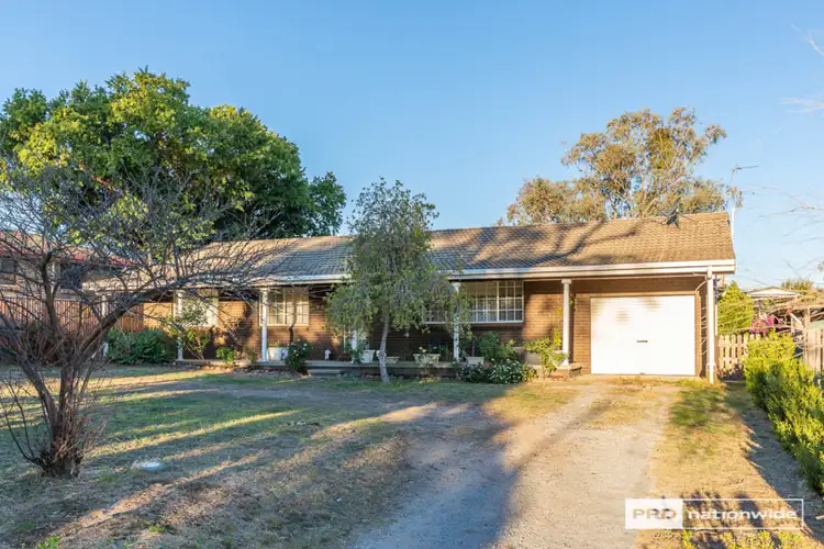Second view of Homely house listing, 19 Damar Avenue, Kootingal NSW 2352