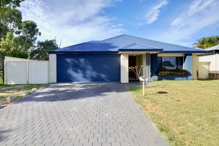 25 Salcombe Way, Warnbro WA 6169