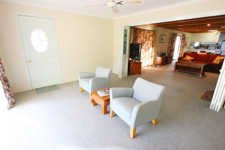 Third view of Homely house listing, 115-117 Wentworth Street, Wentworth NSW 2648