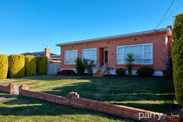 14 Cornwall Crescent, Newnham TAS 7248
