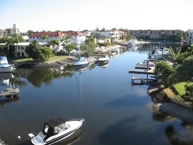 33-37 Madang Cres, Runaway Bay QLD 4216