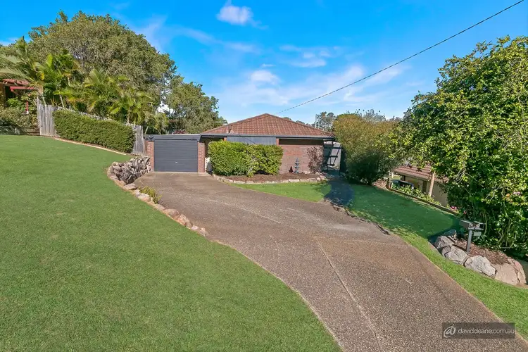 4 Cowal Court, Petrie QLD 4502