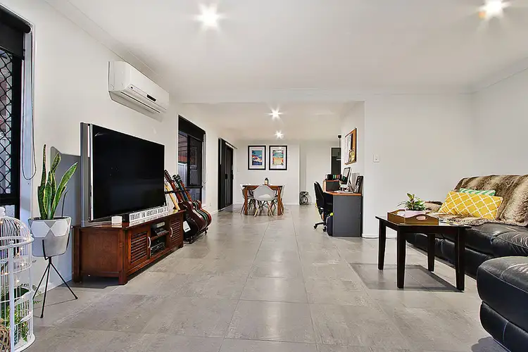 21 Russell Drive, Redbank Plains QLD 4301