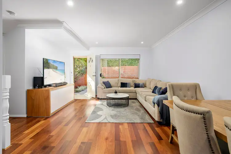 2/5 Chelmsford  Avenue, Naremburn NSW 2065