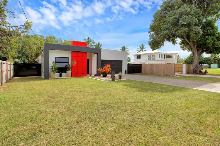 4 Pacific Drive, Blacks Beach QLD 4740