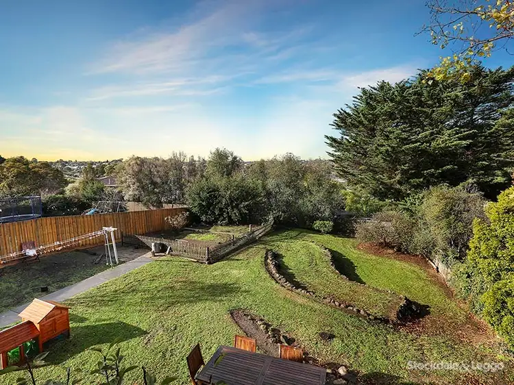 12 Scenic Road, Highton VIC 3216