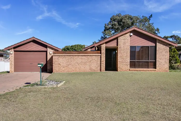 135 Emerald Drive, Eagle Vale NSW 2558