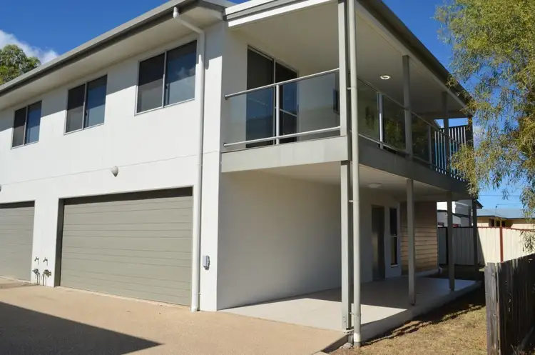 8 / 17-19 Sandalwood Street, Blackwater QLD 4717