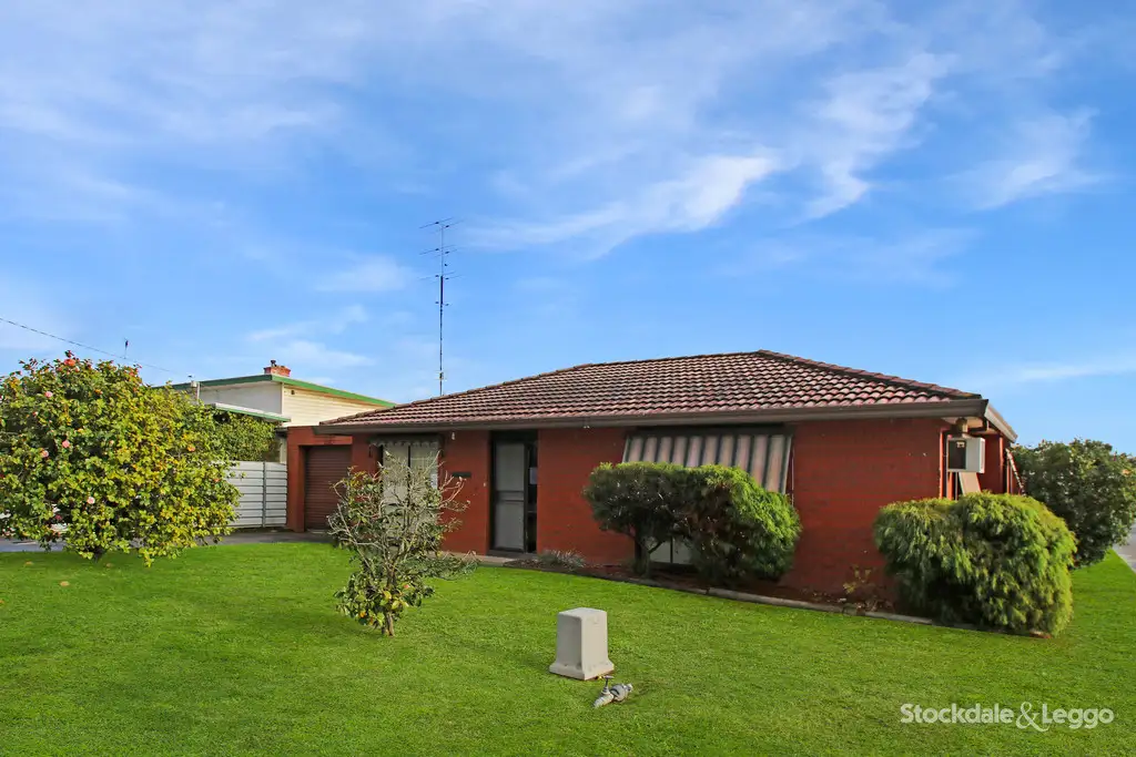 Main view of Homely unit listing, 2/10-12 Bellingham Street, Leongatha VIC 3953