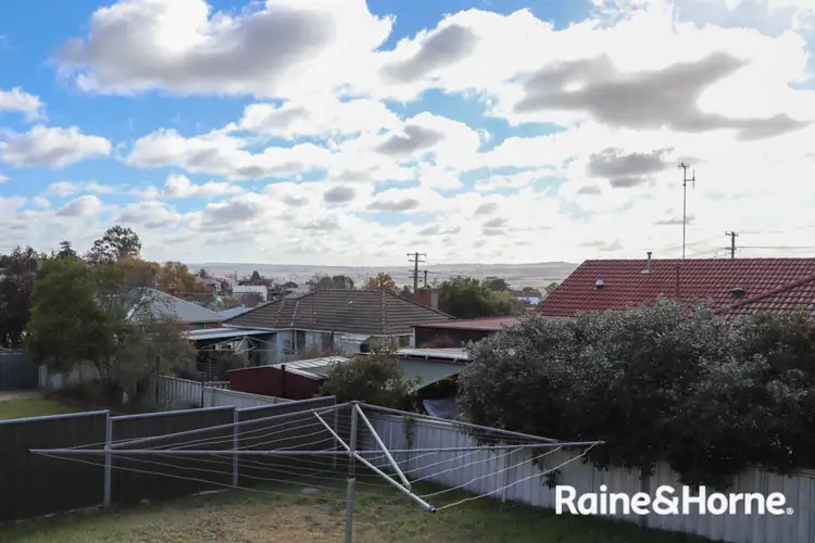 Fourth view of Homely house listing, 5 McKenzie Place, West Bathurst NSW 2795
