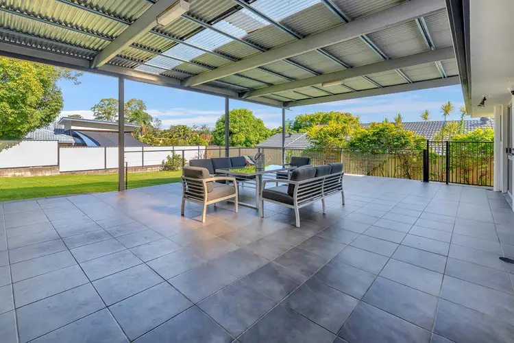 14 Warrigal Crescent, Ashmore QLD 4214