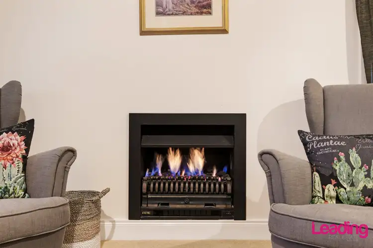 Third view of Homely house listing, 24 Kerrisdale Place, Sunbury VIC 3429