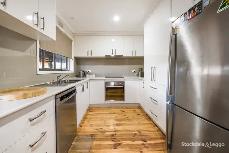 Second view of Homely house listing, 112 Sisely Ave, Wangaratta VIC 3677
