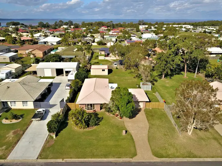 5 Chantilly Street, Urangan QLD 4655