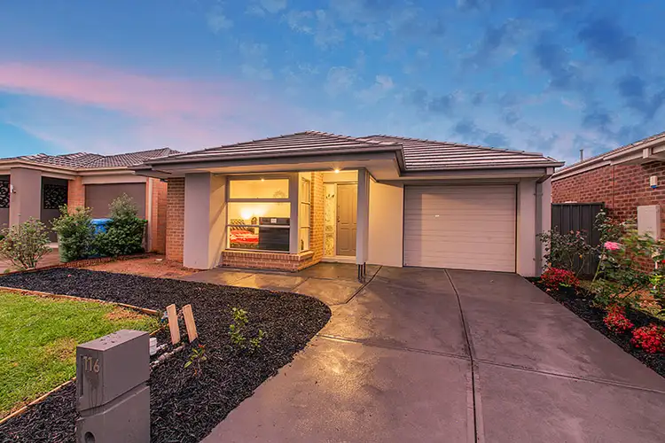 Second view of Homely house listing, 116 Elmslie Drive, Cranbourne East VIC 3977