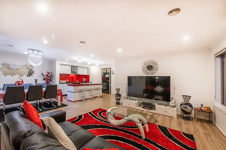 Fifth view of Homely house listing, 116 Elmslie Drive, Cranbourne East VIC 3977