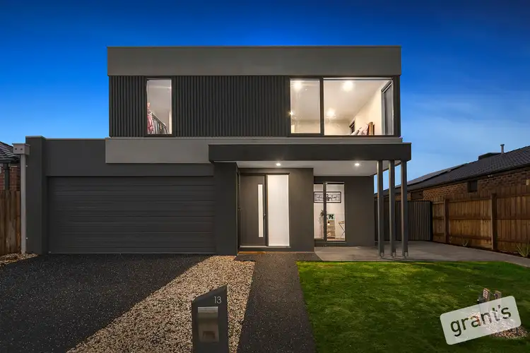 13 Chevrolet Road, Cranbourne East VIC 3977