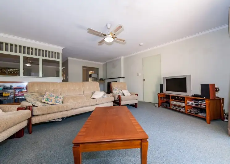Fifth view of Homely house listing, 2 Marlin Way, Golden Bay WA 6174