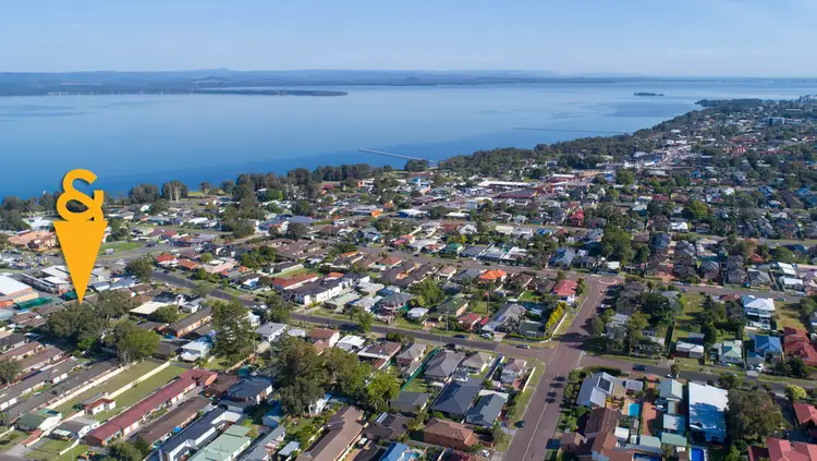 Second view of Homely villa listing, 5/3-5 Oaks Avenue, Long Jetty NSW 2261