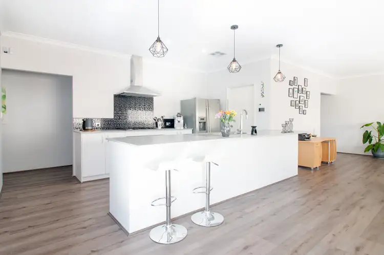 Second view of Homely house listing, 20 Stirton Court, South Bunbury WA 6230