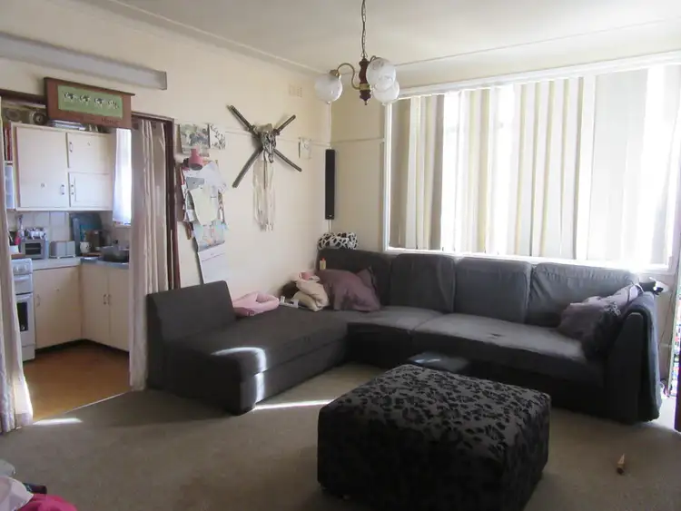 Sixth view of Homely house listing, 10 NORMAN DYKES AVENUE, Cooma NSW 2630