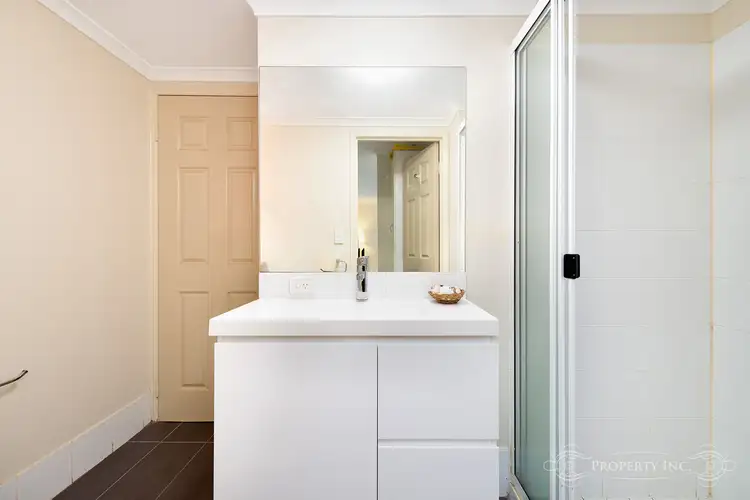 Fifth view of Homely unit listing, 2/19 Ryans Road, Northgate QLD 4013