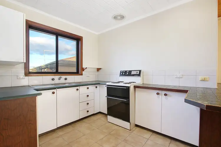 Second view of Homely unit listing, 2/513 Murphy Street, Lavington NSW 2641