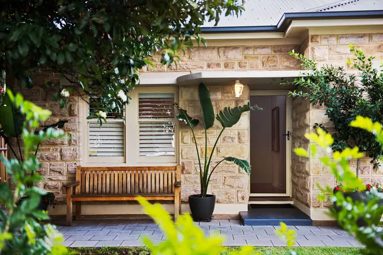 2 Chamberlain Ave, Clarence Gardens SA 5039