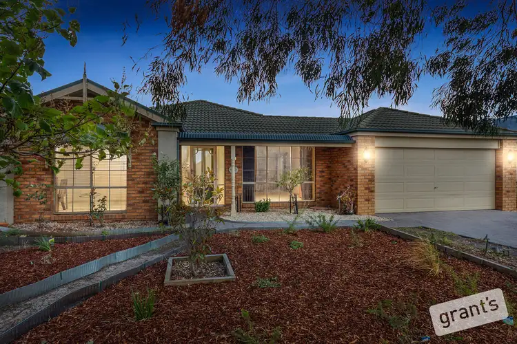 10 Candle Bark Court, Pakenham VIC 3810