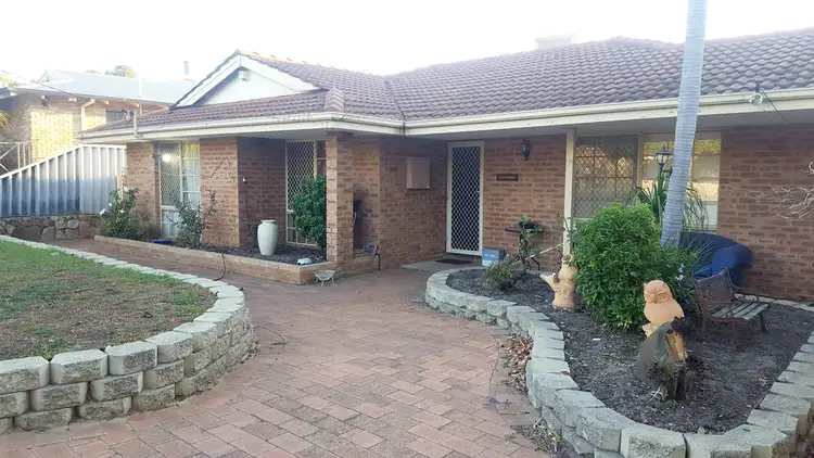 17 BULLARRA ROAD, Greenmount WA 6056