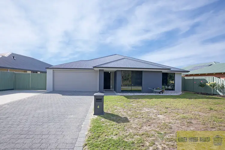 4 Moondyne Ramble, Ravenswood WA 6208