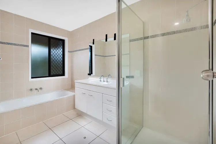 Sixth view of Homely townhouse listing, 2/1 Kelda Street, Robertson QLD 4109
