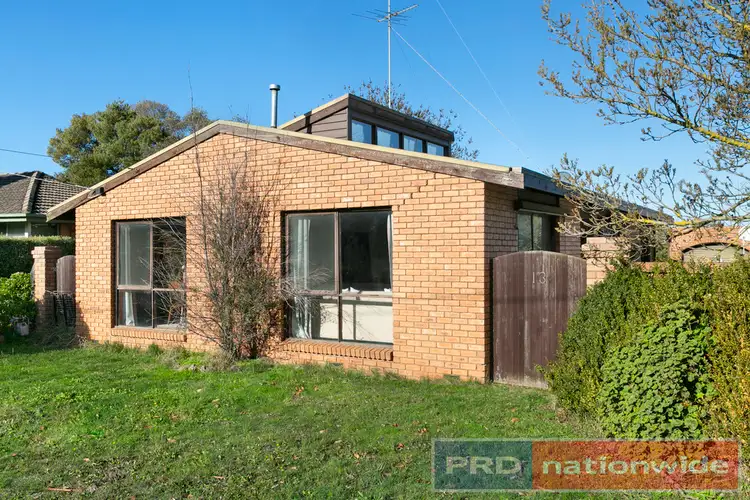 13 Whitelaw Avenue, Delacombe VIC 3356