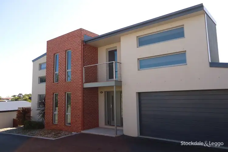 2 / 21 Duirs Street, Warrnambool VIC 3280