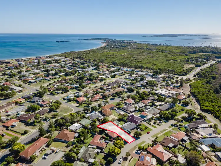11a Frederick Street, Shoalwater WA 6169