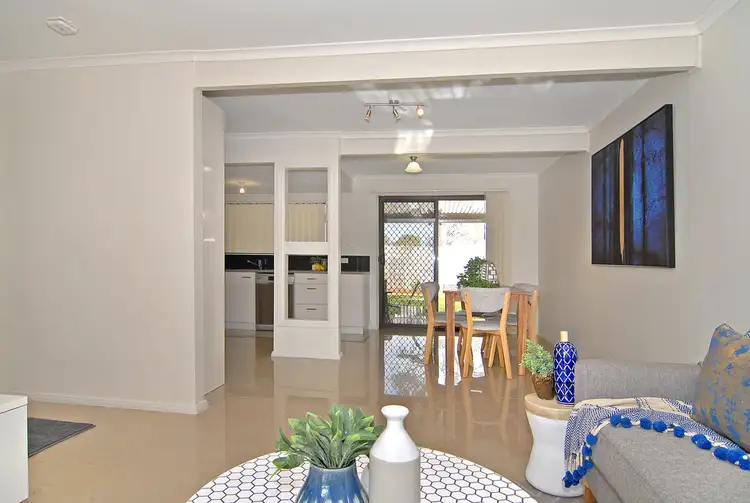 Second view of Homely house listing, 10 Boronia Court, Paradise SA 5075