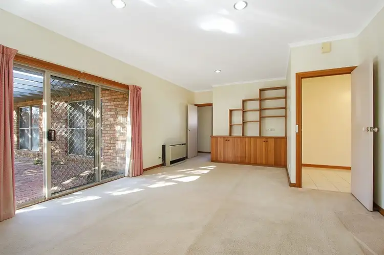 Sixth view of Homely house listing, 22 Kurrajong Court, Benalla VIC 3672